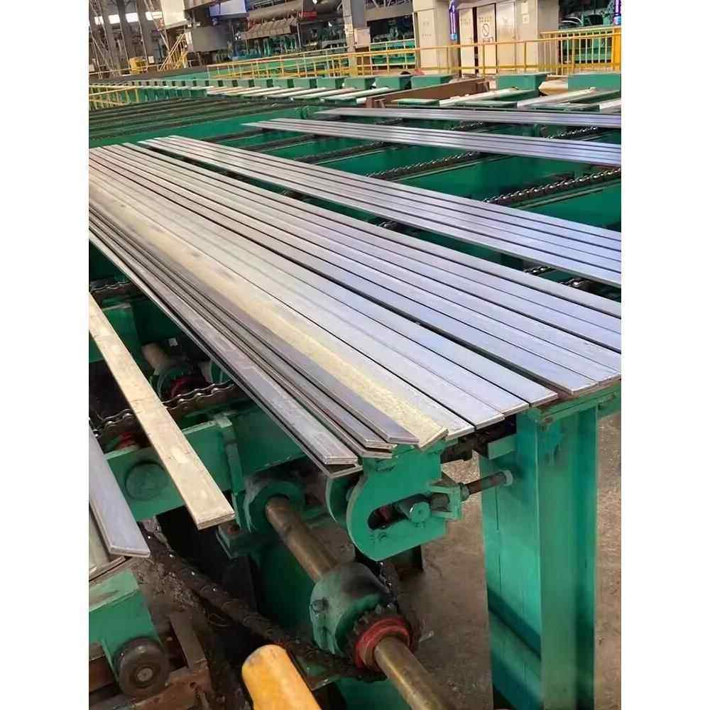 镀锌扁钢高锌层扁铁25x3 40x4 50x5 60x5 70x6 防雷接地扁钢直条,金属材料及制品,扁钢,淘宝优惠券,粉丝福利购,淘宝优惠卷