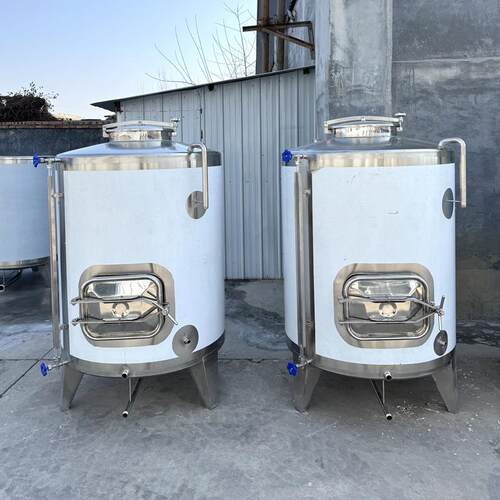 厂家直供菜籽毛油YH-2T储油容器 不小锈钢油储油 容器 山茶油储油