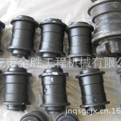 供应挖掘机ZD200支重轮 驱动齿 斗齿 挖掘机全车配件