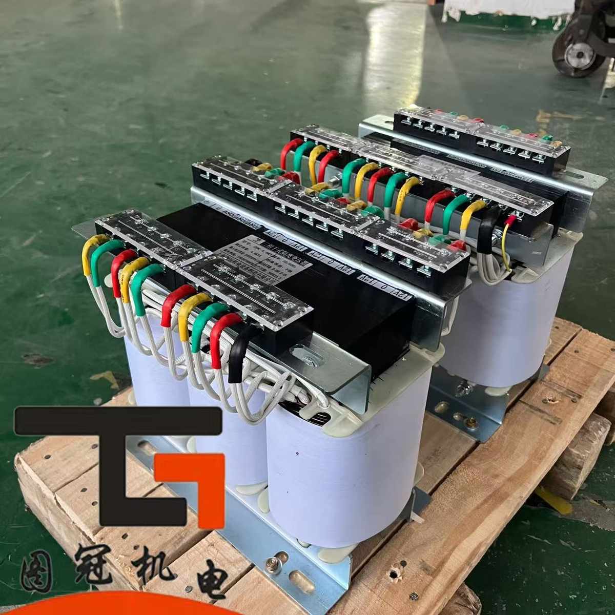 380V220V200转415V440V480V660V690V三相干式隔离变压器10KW50KVA