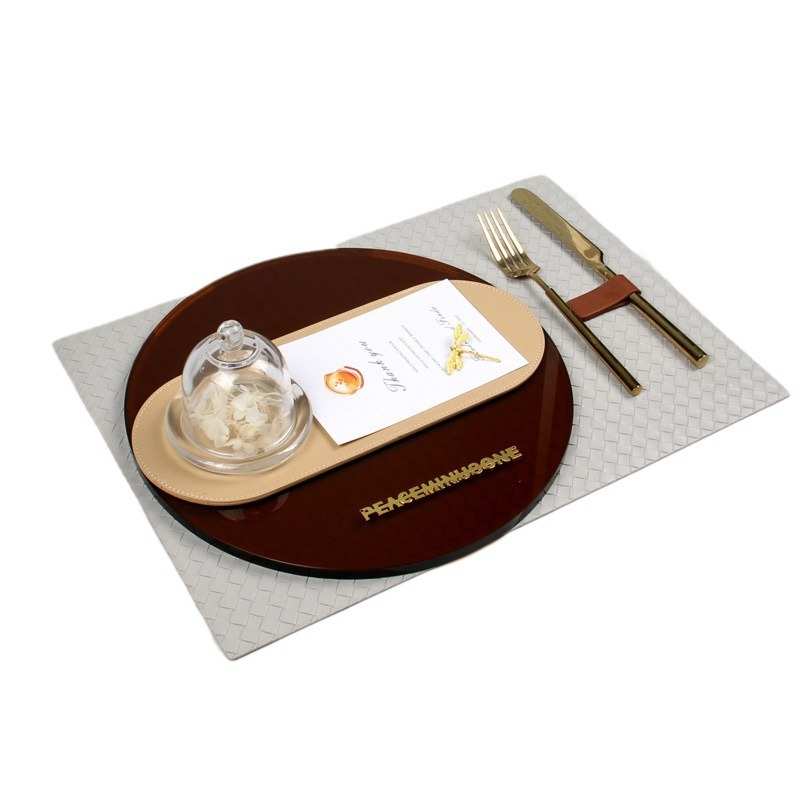北欧样板间餐具套装软装餐桌摆台样板房餐盘摆件浅灰色皮餐垫套装