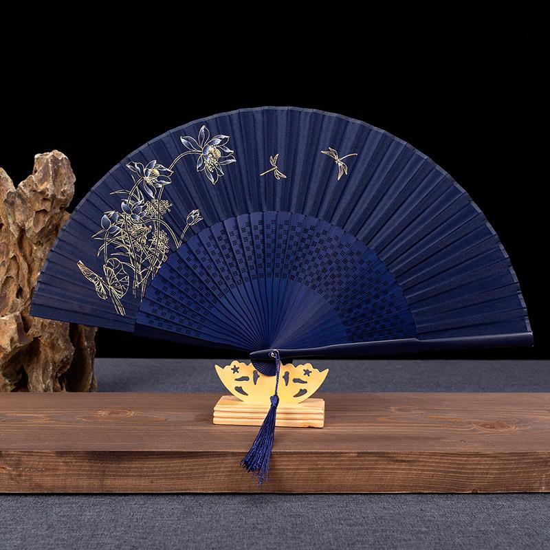 中国风绫绢女式折扇古风随身折叠扇子绫绢扇子日式镂空雕刻竹扇