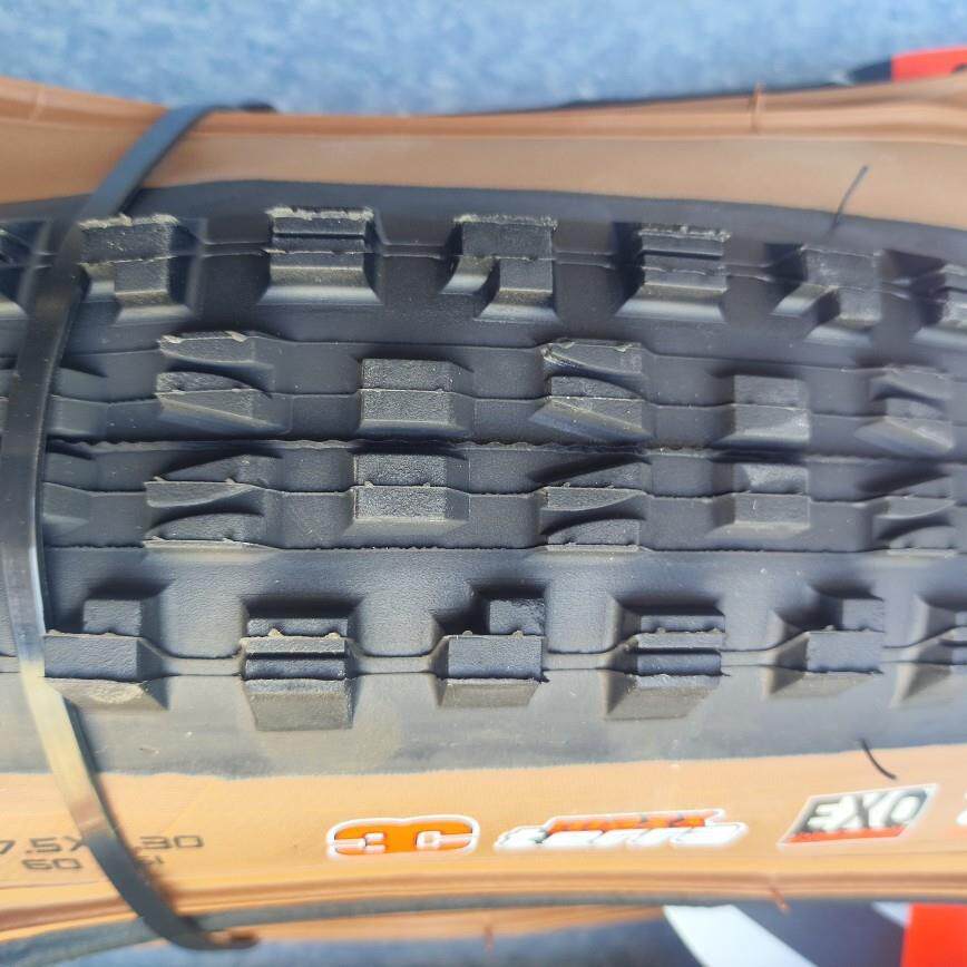 MAXXIS/玛吉斯DHF折叠胎26寸27.5 *2.3大颗粒真空速降越野飞跳台