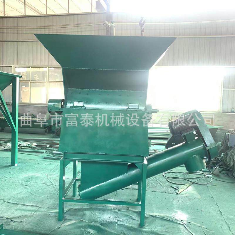 干湿玉米芯粉碎机 大型秸秆稻草打糠机 牛羊饲料打草面子机