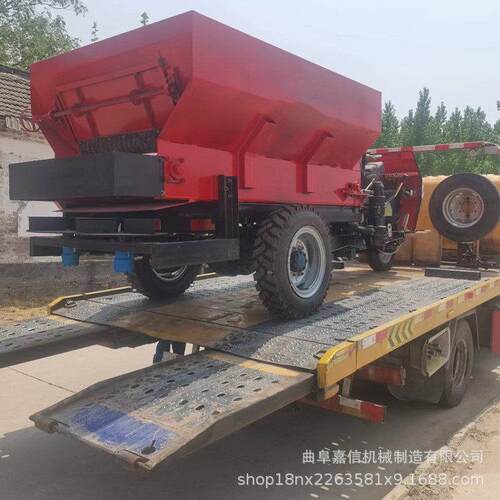 农场蔬菜大棚农用撒粪车农机履带撒粪车有机抛粪车