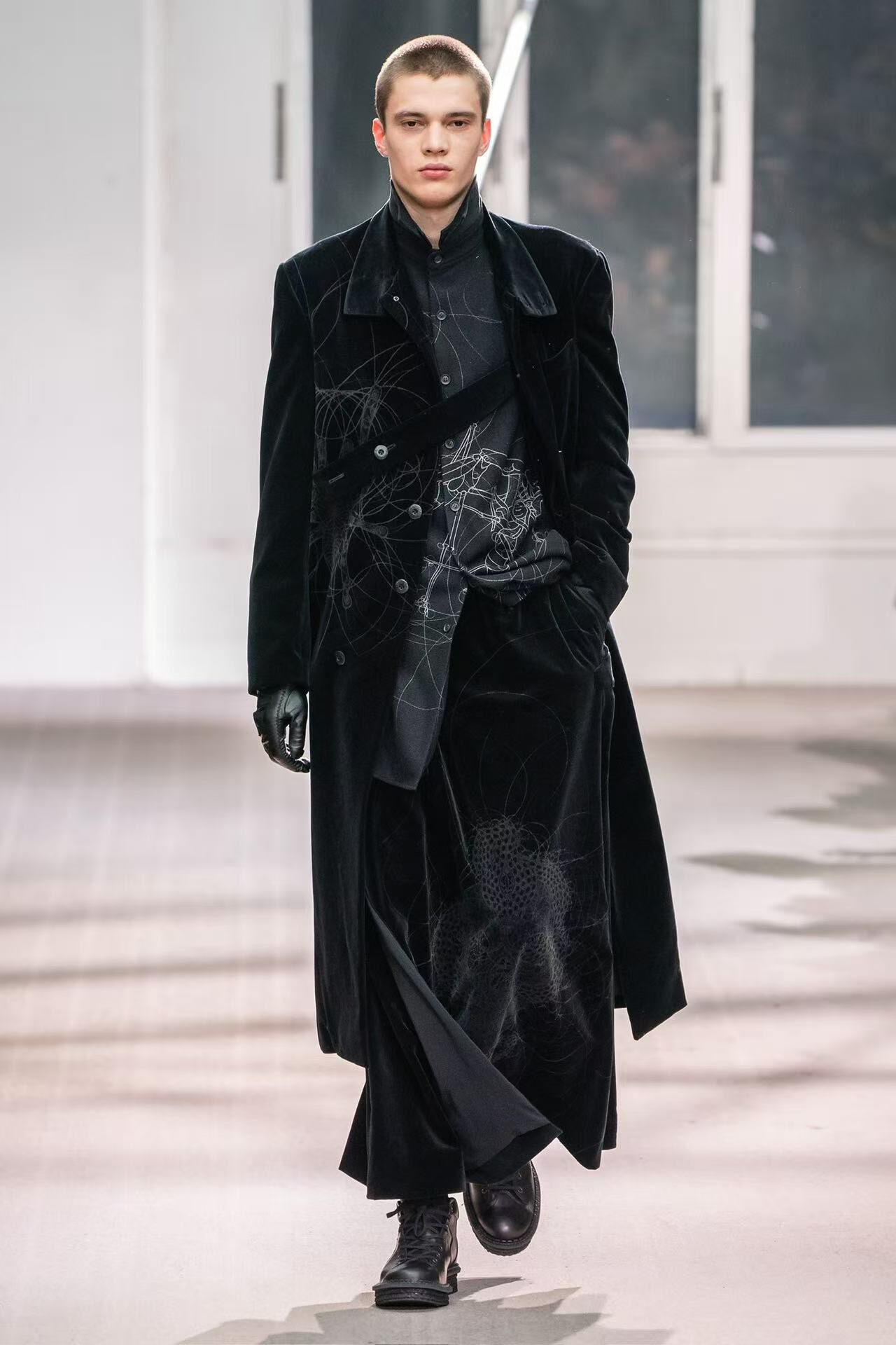 Yohji Yamamoto 19AW Spider Culottes — back