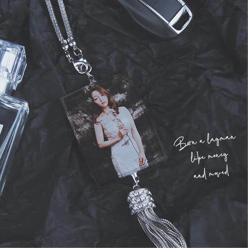 汽车挂件高档简约小众创意定制双面照片车内水晶吊饰后视镜车挂饰