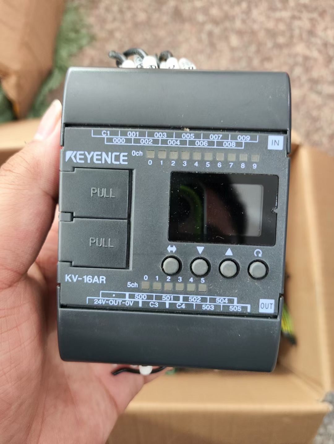 拆新原装基恩士PLC可编程控制器