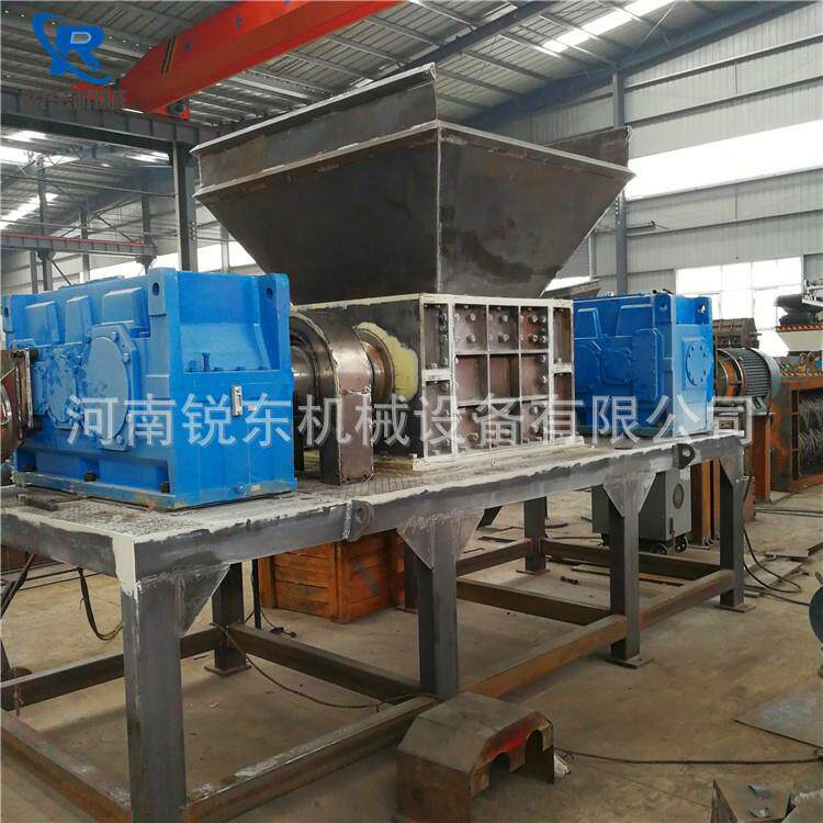 生活垃圾塑料金属破碎设备多功能双轴撕碎机编织袋双轴撕碎机