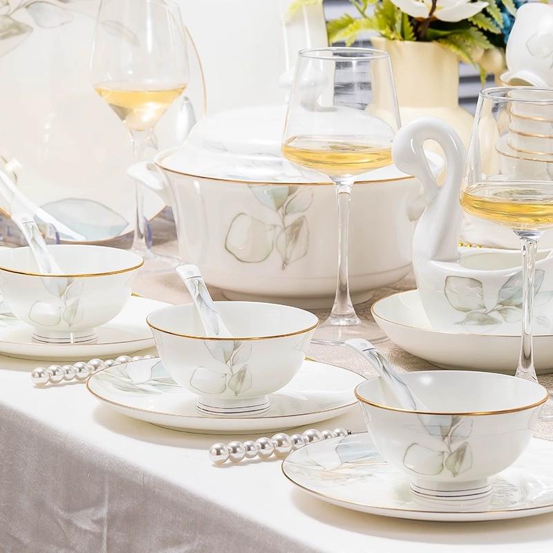 轻奢风景德镇高级感陶瓷2023新款碗盘子碗具陶瓷乔迁餐具套装家用