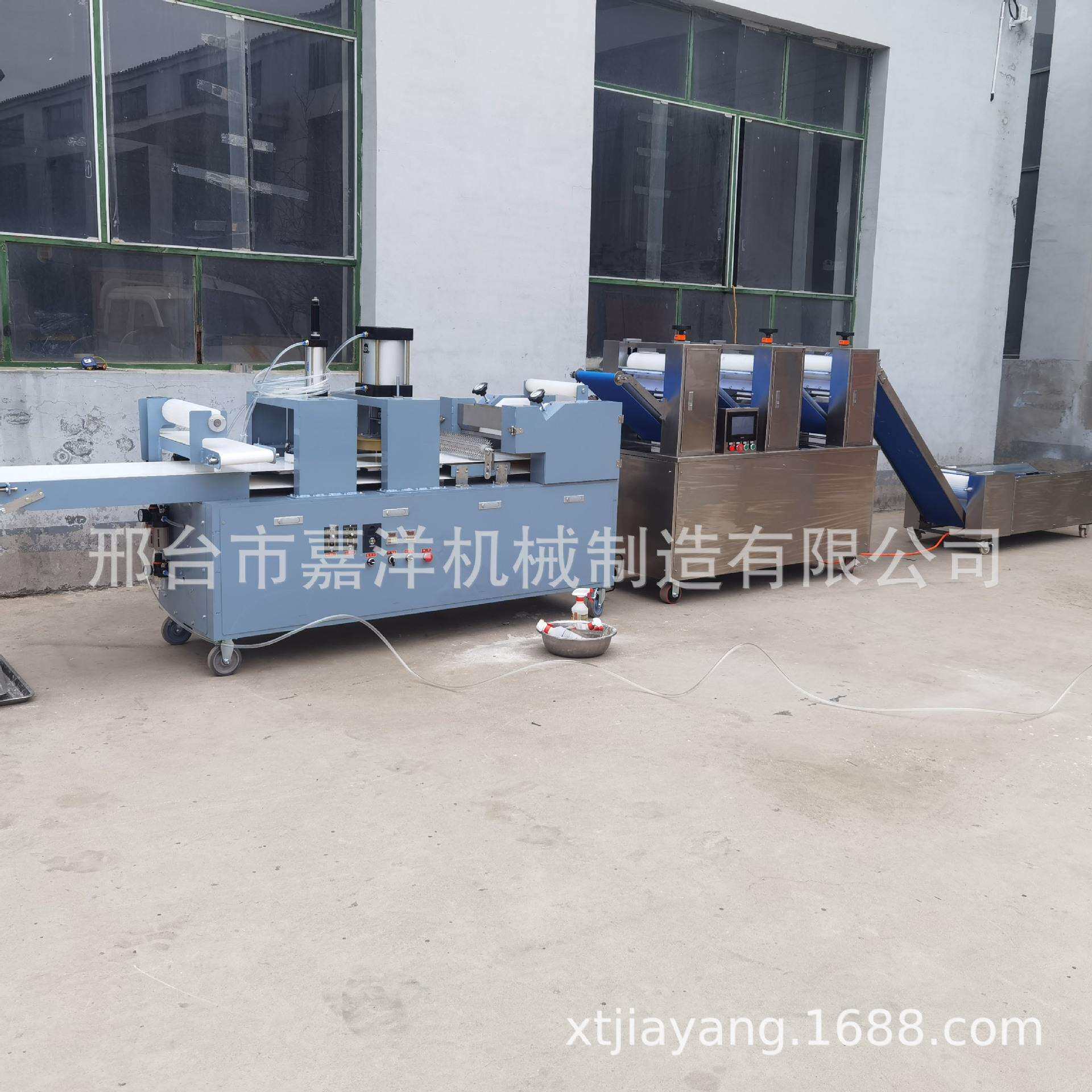 白吉馍全自动饼坯流水线肉夹馍烧饼披萨饼馕饼成型机生产线