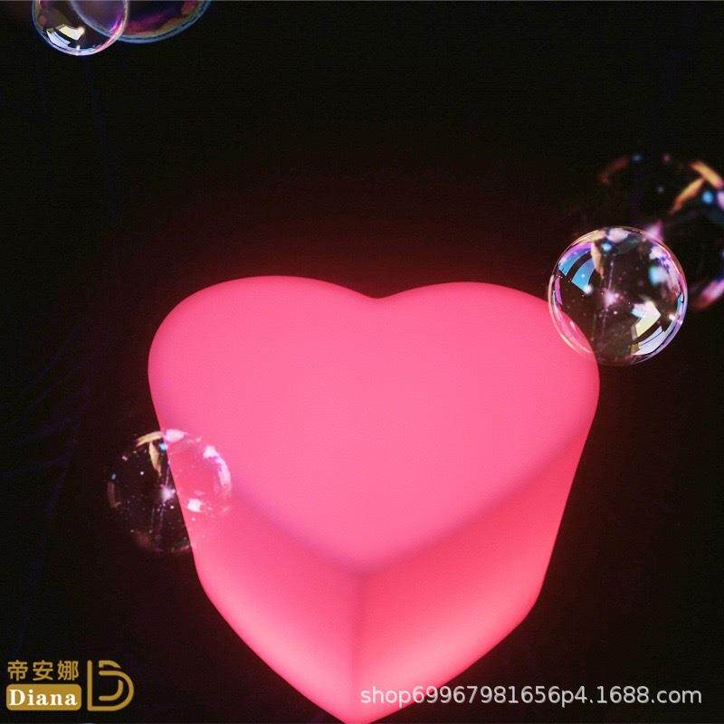 LED爱心凳心形凳氛围凳公园市政项目情侣凳氛围灯灯光秀透光