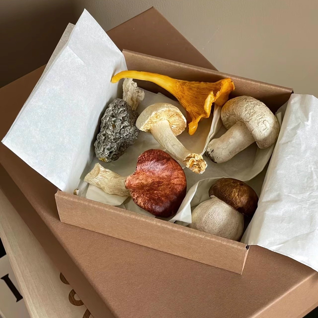 仿真创意法式蘑菇筷子架彩色可爱蘑菇头复古树脂菌子摆件