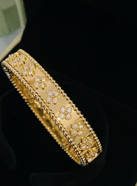 公价23.3万】99新梵克雅宝18K黄金万花筒钻石手镯正品尺码咨询