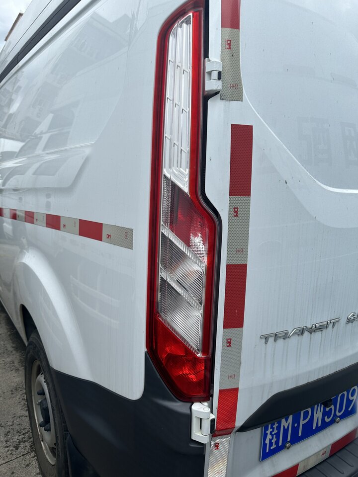 3月4日河池桂MPW509江铃全顺牌轻型封闭式货车网络拍卖公告