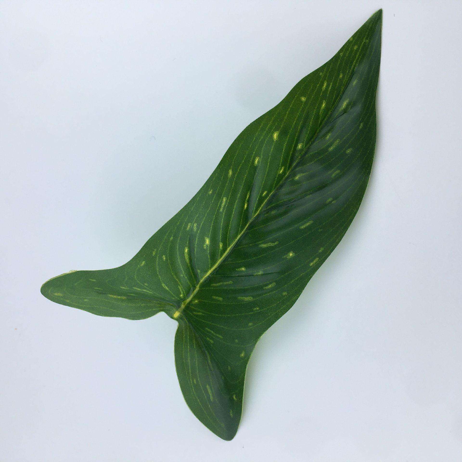 热卖仿真植物墙绿植背花材叶子墙面装饰纸箱叶子假花绿萝注塑配材