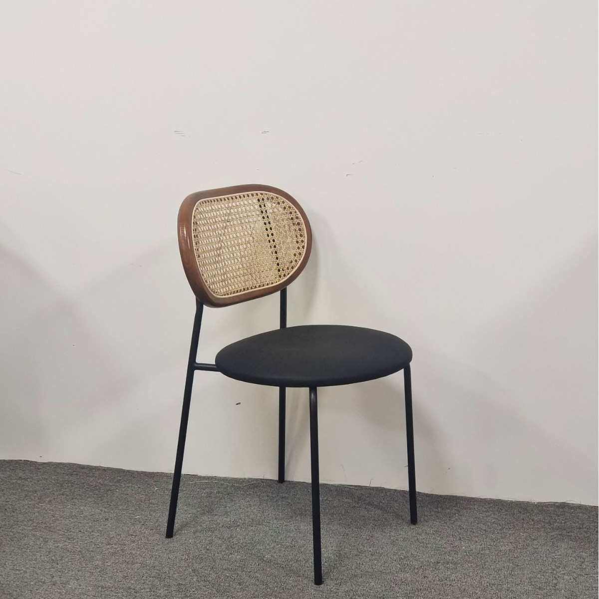 家具家用包现代简约餐椅编小户型中古富风格藤餐厅软奶泽金属茶店