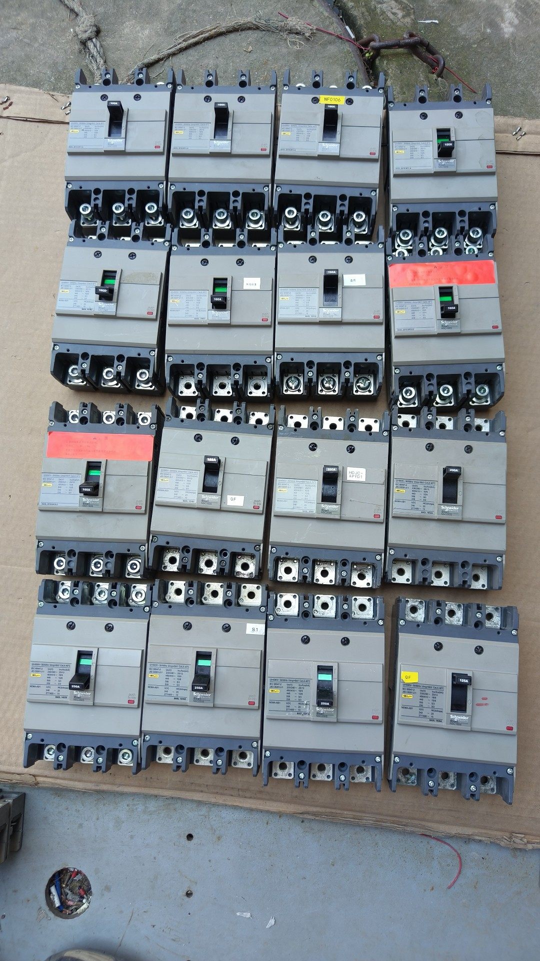 施耐德NSC塑壳式断路器250A  NSC160S  200