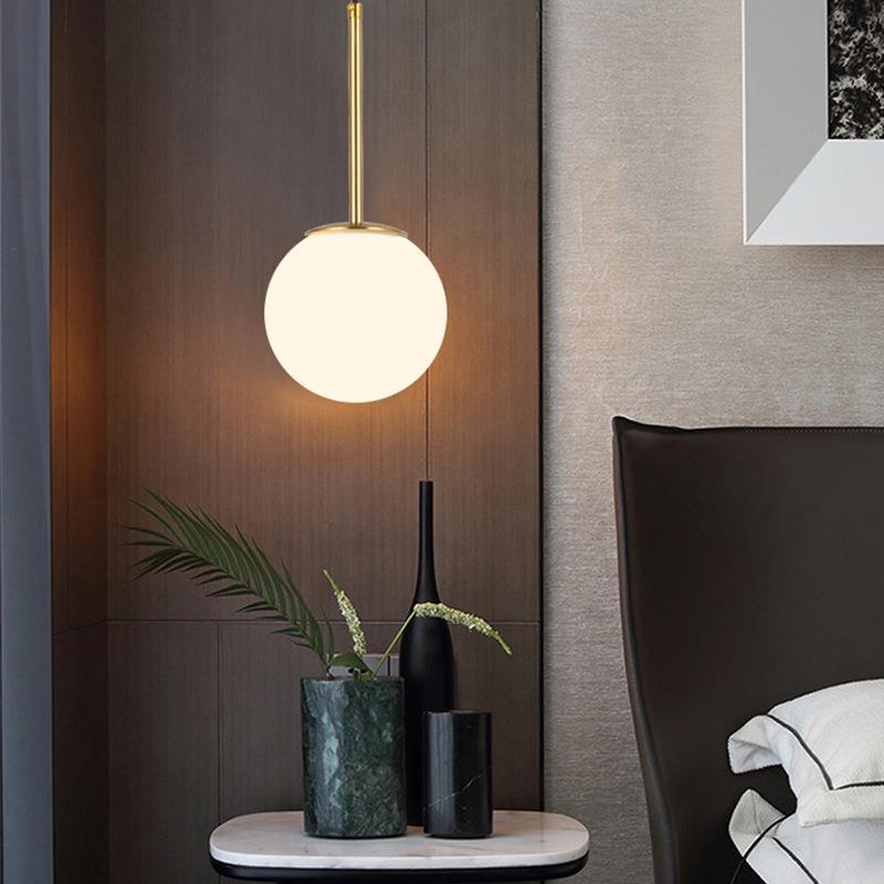 现代简约创意餐厅吊灯酒吧灯饰客厅吊灯服装店灯具白色玻璃球吊灯