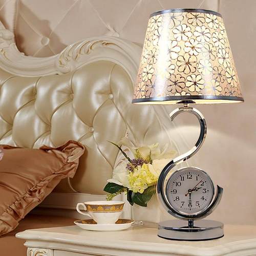 创意式台灯PLQ卧室头现欧代简约饰温馨客厅带钟床表遥控可调光装