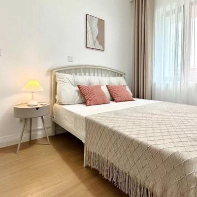 法式白色铁艺床现代简约奶油风1.8m双人床卧室家用小户型1.2m床架