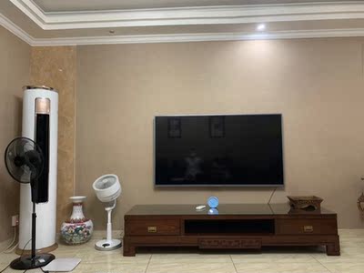 夏普70MY5100A电视与海信HZ70E3D电视哪个好，功能区别在哪里？价格多少？