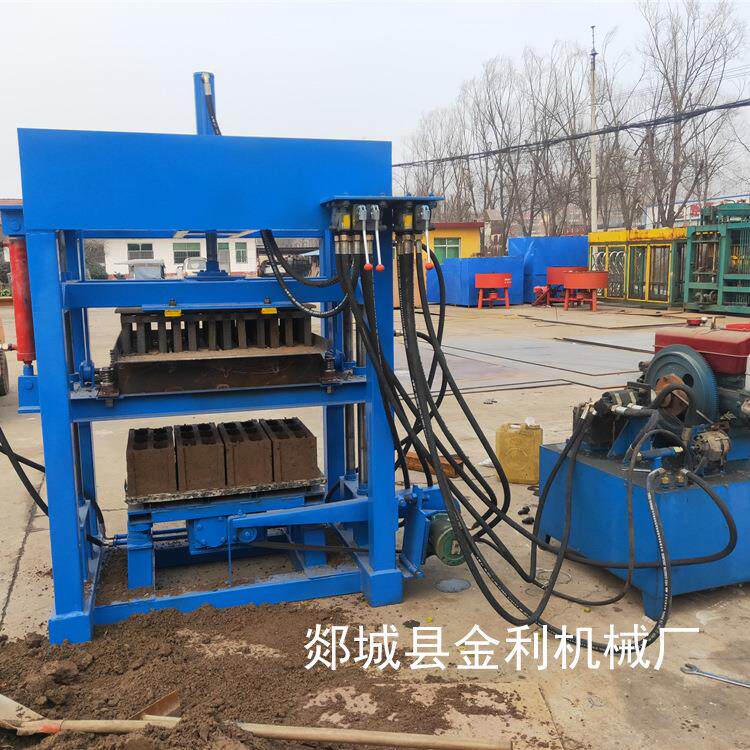 工厂供应柴油液压4-30水泥制砖机混凝土空心砖铺路砖制砖机
