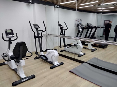 英派斯E55跑步机真实感受揭秘,不吹不黑评测分析