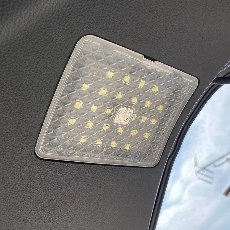 适用于2019-2020年新款丰田RAV4尾箱灯、增设灯、尾门灯改装装饰