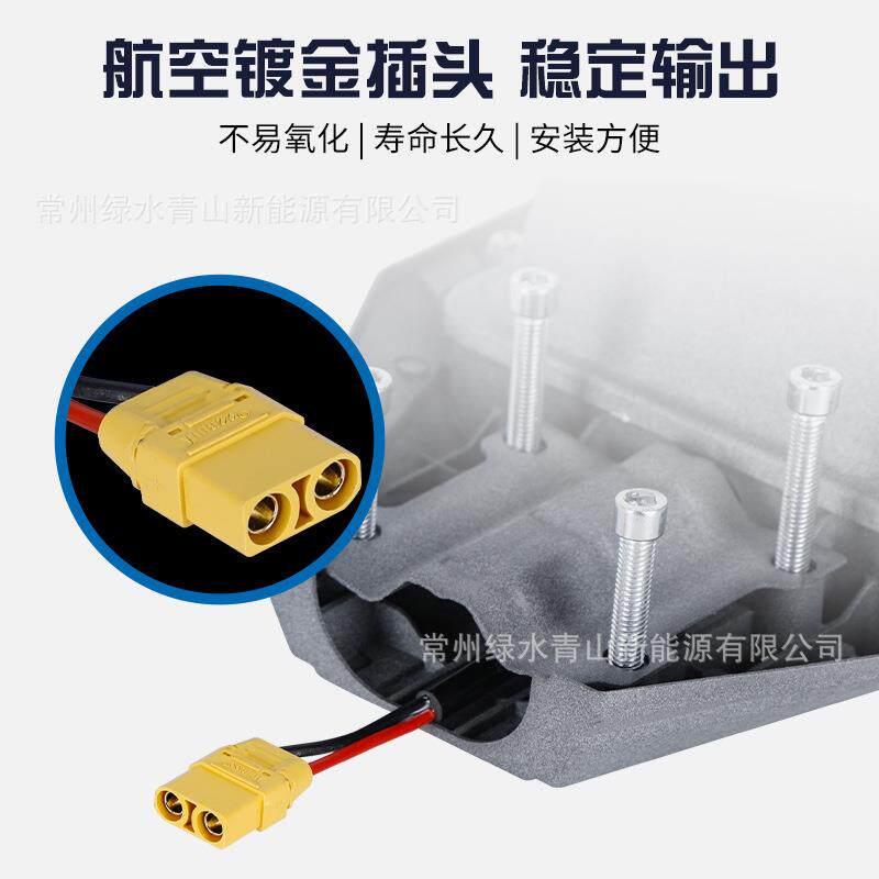 太阳能路灯6米LED照明超大灯珠新农村市政工程感应户外灯厂家金刚