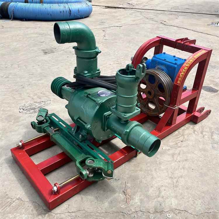 拉机后悬挂FFW高拖压喷泵吸程1灌0米带微喷滴灌转盘机