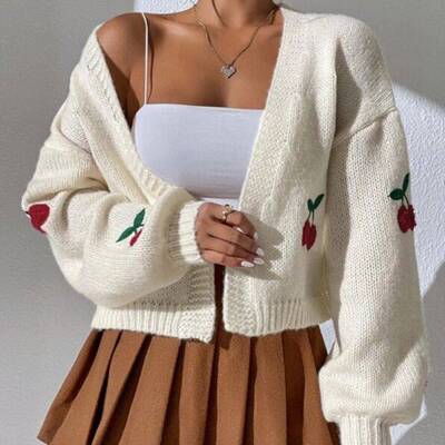 Cherry Embroidered Sweater with No Buckle Outer, Women's