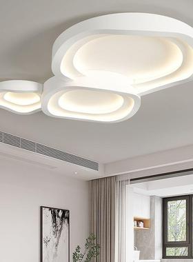 极简客厅灯网奶油风现代简约大气创主室吸67889顶卧灯意红温馨房