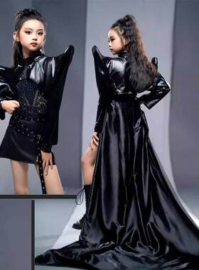 女童模特走秀潮服霸气暗黑朋克科技感鲁雷克万圣节演出服秋冬套装