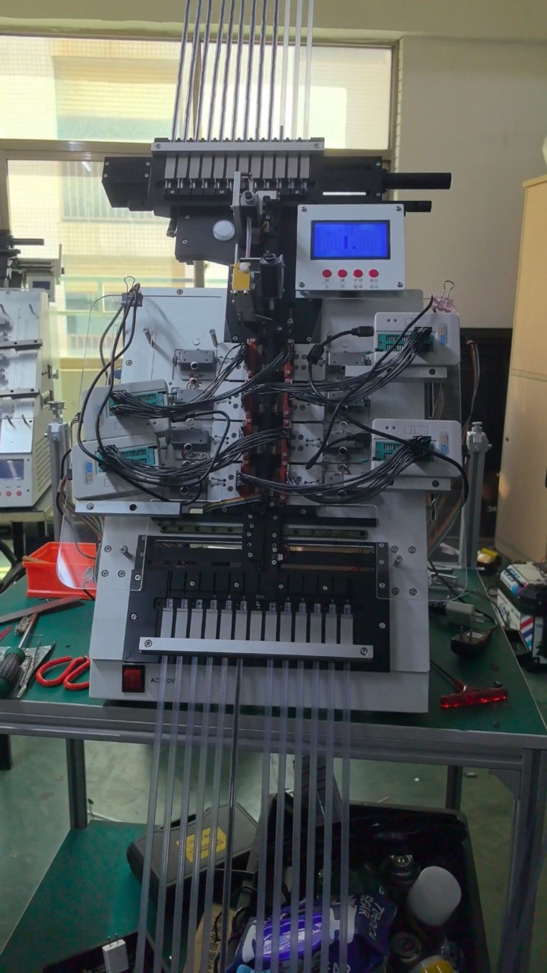 管装ic烧录自动化烧录机台SOP8/14/16 12进13出