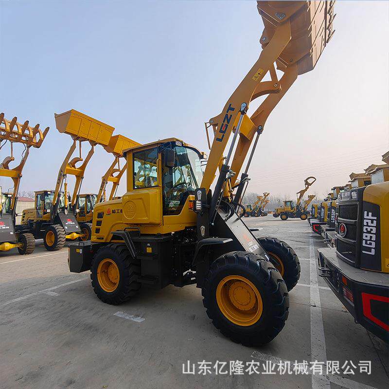 养殖场清理装载机建筑工程抓草机水泥厂搅拌站土石装卸铲车