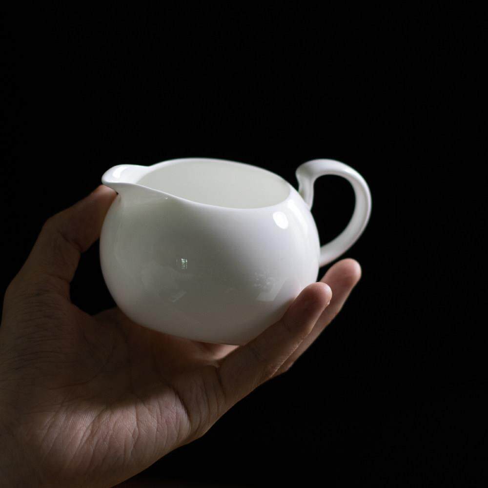 高骨瓷公道杯陶瓷功夫茶具家用薄胎茶水分茶器倒茶茶海白瓷匀茶器