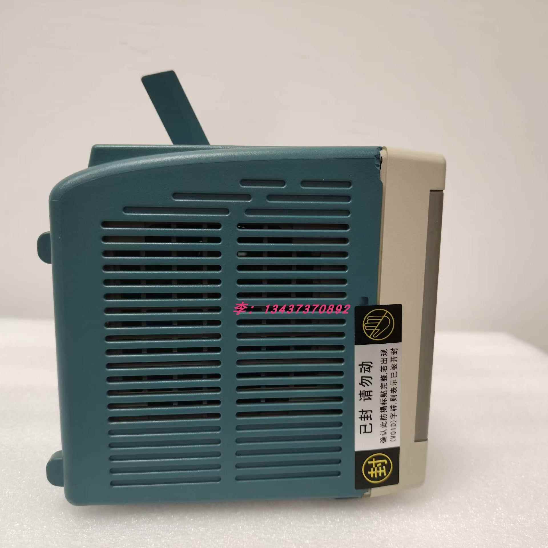 泰克AFG3022C AFG3011C AFG3102C AFG3052C 3012C函数信号发生器