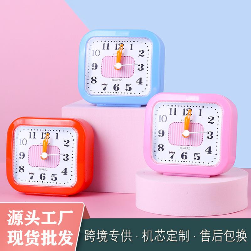 工厂小闹钟可爱彩色闹钟儿童卡通闹铃创意学生闹钟表六一小孩礼品