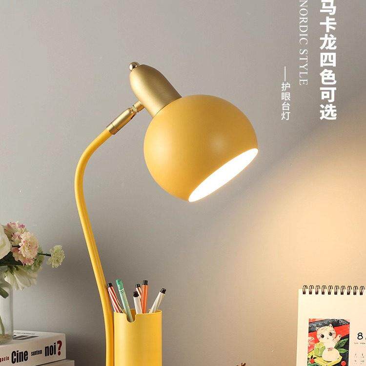 北欧插电式创意笔筒台灯护眼学习专用书桌学生宿舍简约卧室床头灯