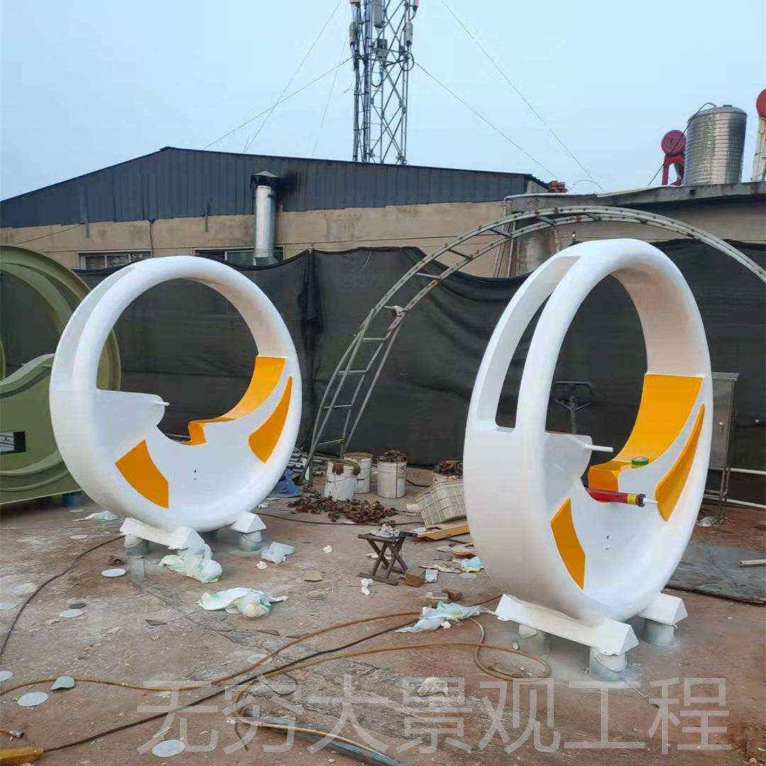 山东大型户外不锈钢脚踏发光喷泉单车 互动式水车无穷大厂家