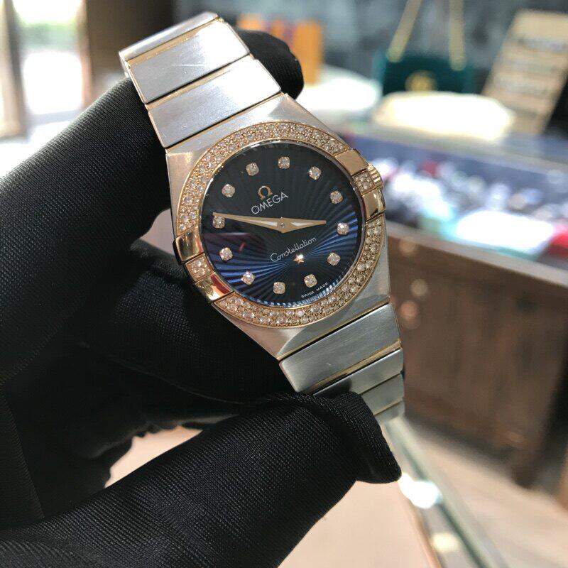 [9.8新]欧米茄星座系列间玫瑰金镶钻石英女表123.25.27.60.53.001