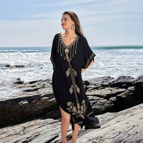 Beach skirt, women's collar, floral pullover, bikini,