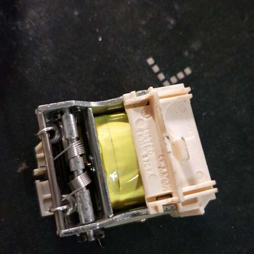 开关分励脱扣线圈 nse-250 380v/220V
