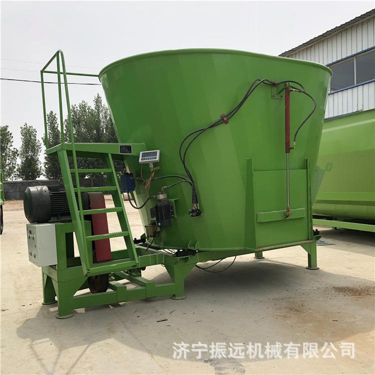 12方牧场牛羊搅拌机 卧式养牛场TMR混合机 畜牧场青储拌草机