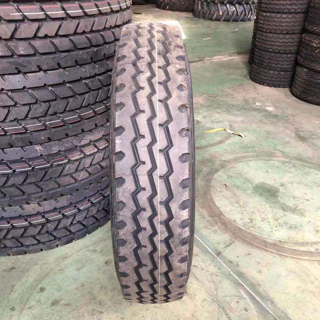 大量1200R24 325/95R24全钢丝子午线卡车汽车轮胎载重轮胎