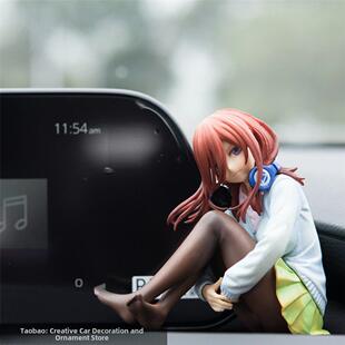 安吉塞拉美女动漫可爱汽车汽车饰品坐姿中控女孩模型娃娃配件