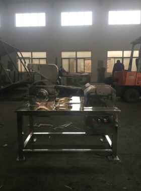 供应CSJ食品粉碎机颗粒粗碎机出料细度0.5-20mm丁粒破碎机