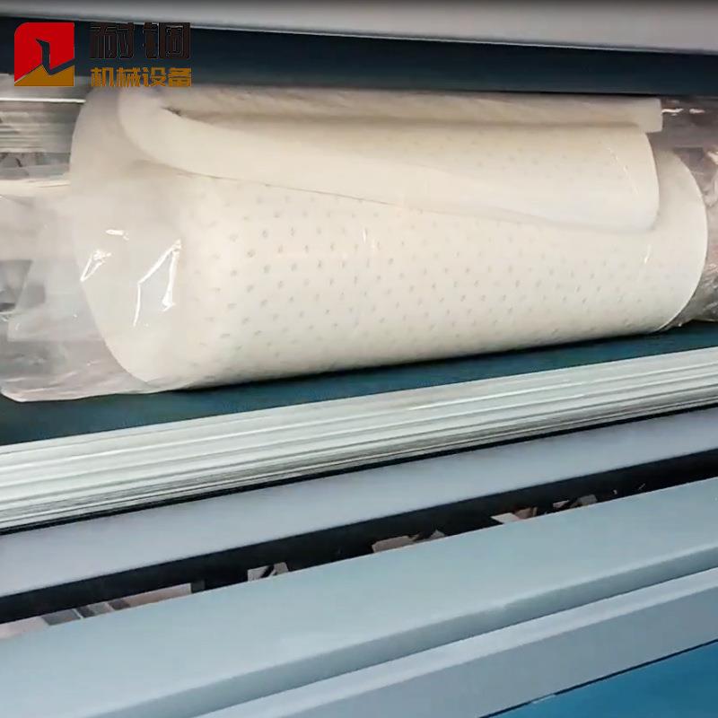 厂家生产全自动乳胶床垫卷包机海绵床垫卷包机床垫卷包机械设备