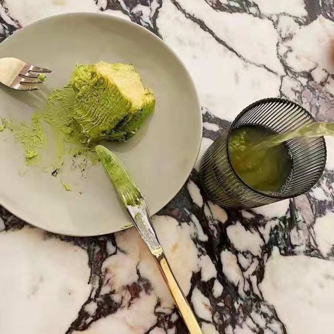 奢 茶肚天然大理石卡拉墙紫卡塔面板台面几台紫背景石鱼大理石